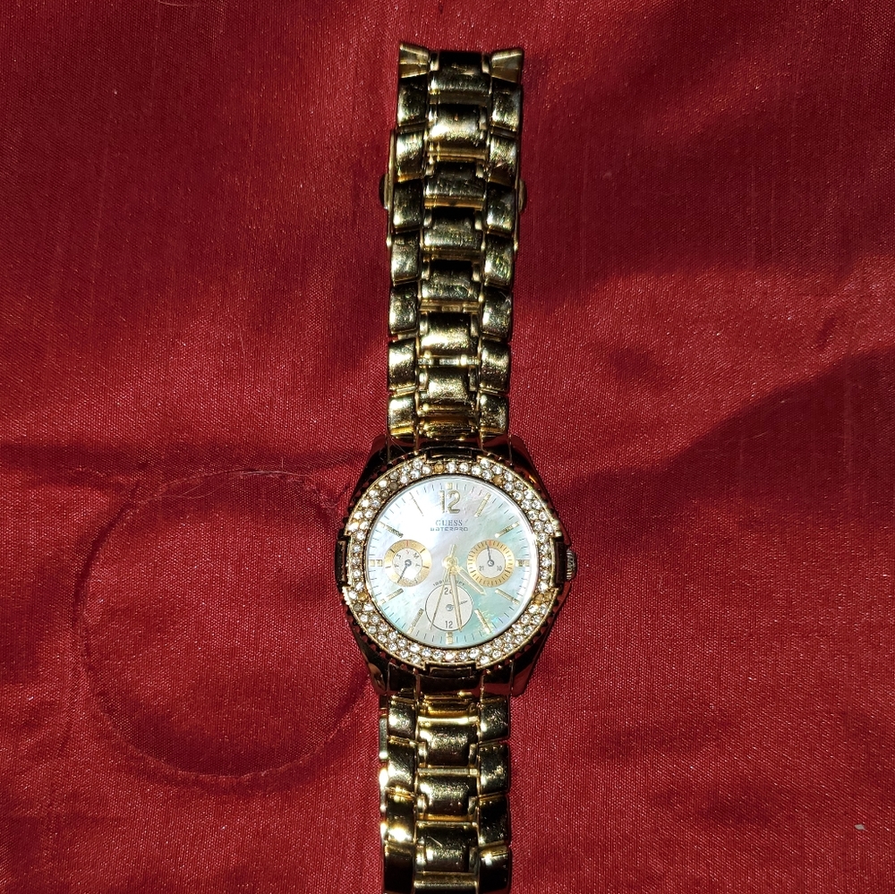 Guess watch